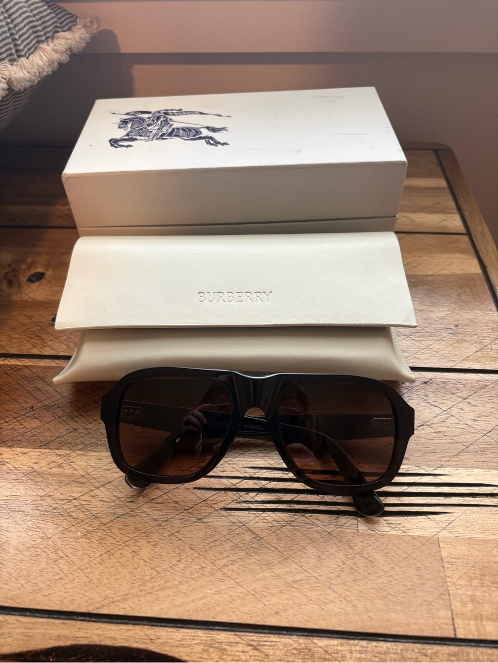 Burberry Black Frames with Brown Lenses Aviator Sunglasses